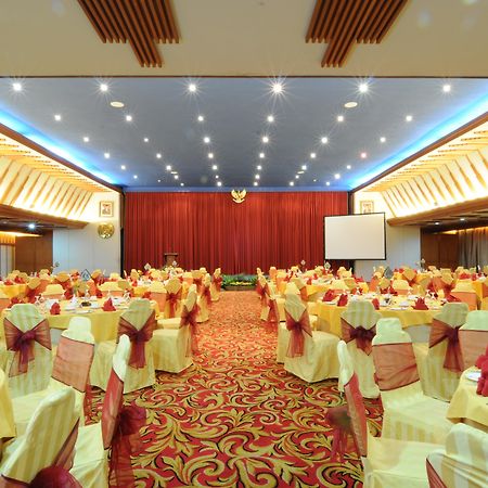Hotel Savoy Homann Bandung Zewnętrze zdjęcie