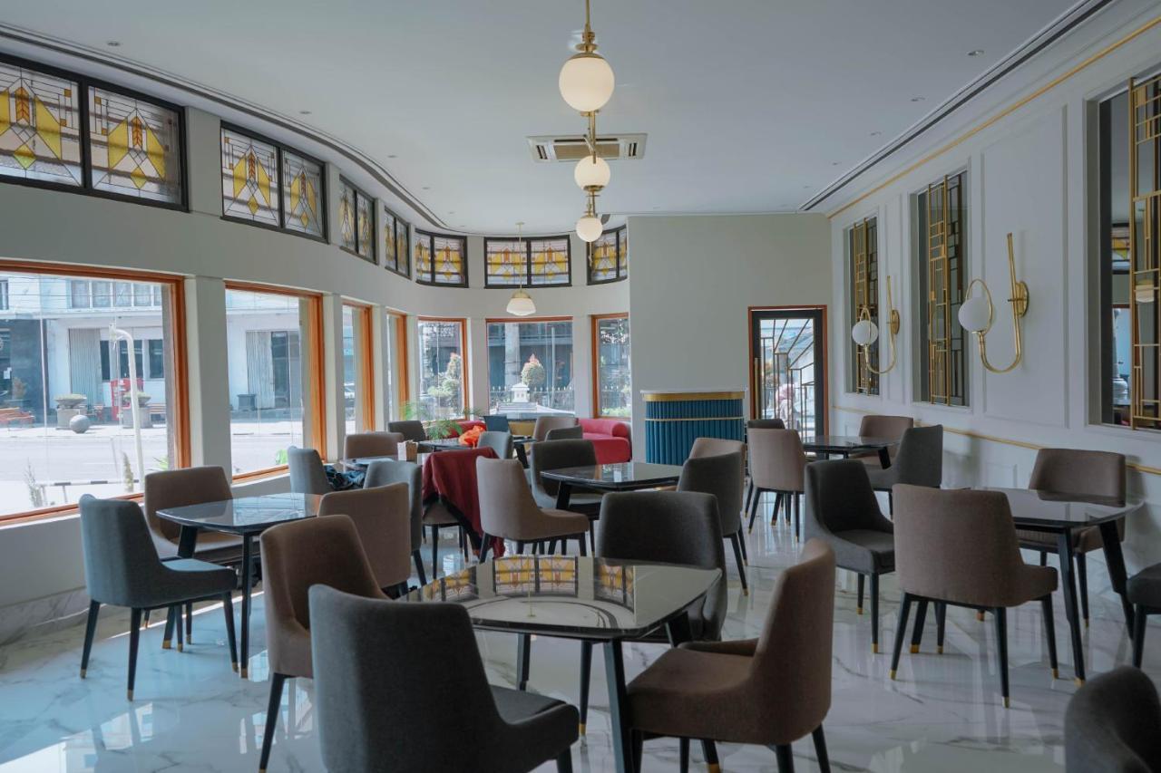 Hotel Savoy Homann Bandung Zewnętrze zdjęcie